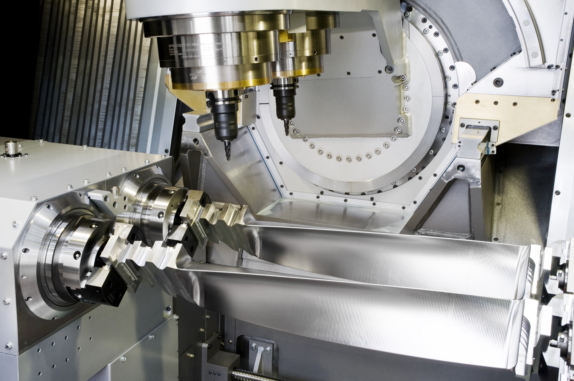 GF MACHINING SOLUTIONS AG LIECHTI ENGINEERING / タービン 